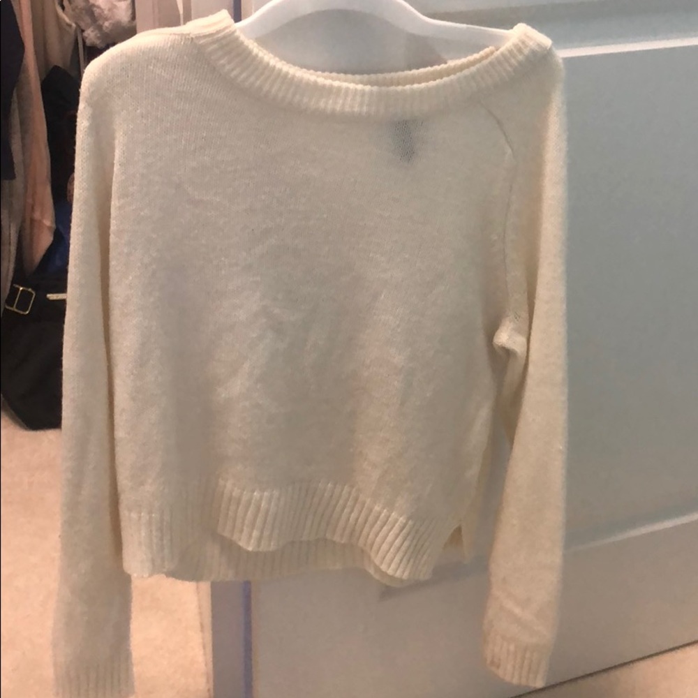 White h&m sweater